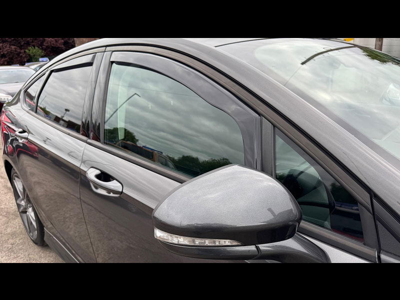 Ford Mondeo 2.0 TDCi ST-Line Euro 6 (s/s) 5dr 5dr Manual 2025