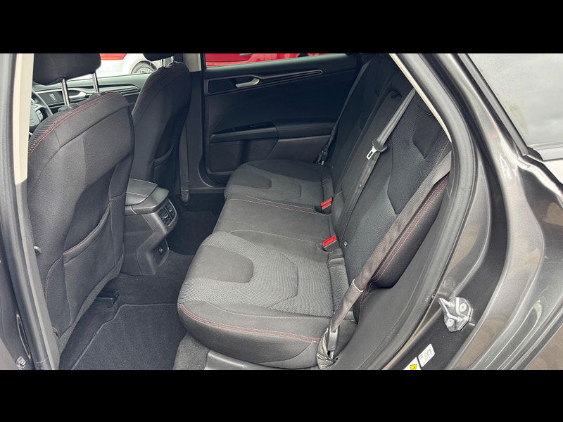 Ford Mondeo 2.0 TDCi ST-Line Euro 6 (s/s) 5dr 5dr Manual 2025