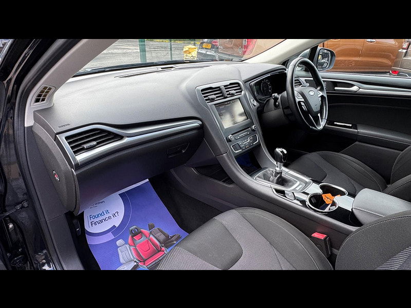 Ford Mondeo 2.0 TDCi Titanium Euro 6 (s/s) 5dr 5dr Manual 2025