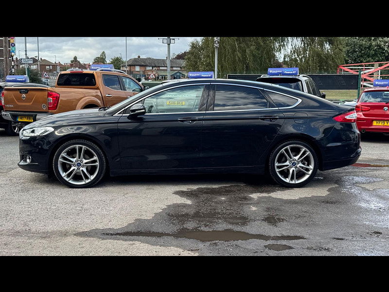 Ford Mondeo 2.0 TDCi Titanium Euro 6 (s/s) 5dr 5dr Manual 2025