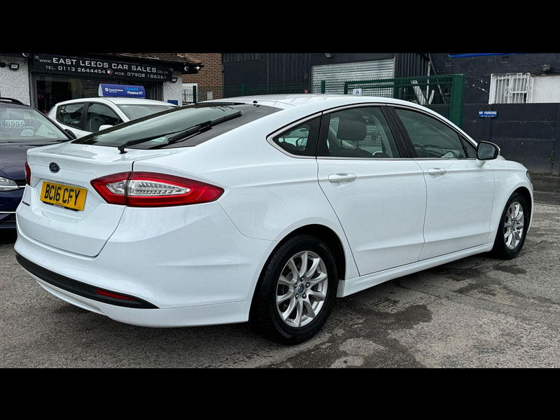 Ford Mondeo 2.0 TDCi Zetec Euro 6 (s/s) 5dr 5dr Manual 2024