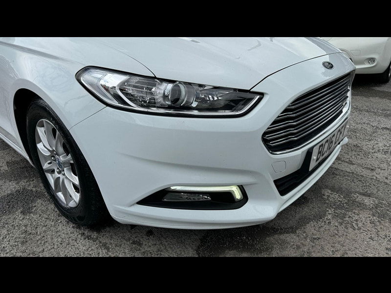 Ford Mondeo 2.0 TDCi Zetec Euro 6 (s/s) 5dr 5dr Manual 2024