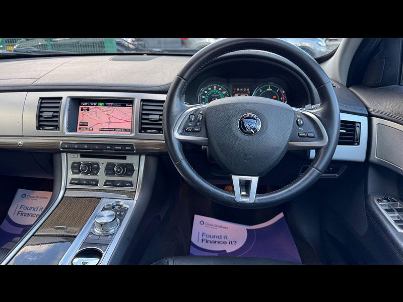 Jaguar XF 2.2d Luxury Auto Euro 5 (s/s) 4dr 4dr Automatic 2025