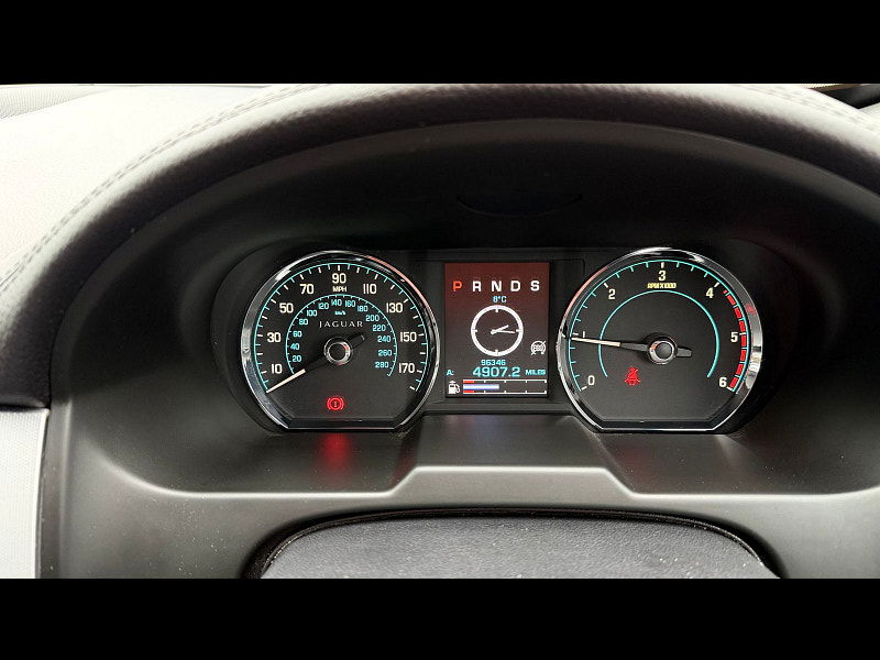 Jaguar XF 2.2d Luxury Saloon 4dr Diesel Auto Euro 5 (s/s) (163 ps) 4dr Automatic 2026