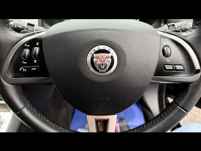 Jaguar XF 2.2d Luxury Saloon 4dr Diesel Auto Euro 5 (s/s) (163 ps) 4dr Automatic 2026