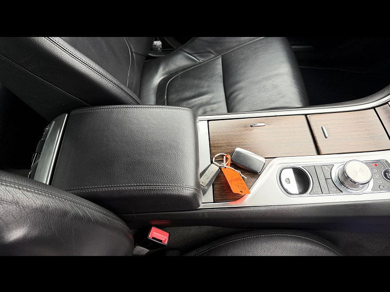 Jaguar XF 2.2d Luxury Saloon 4dr Diesel Auto Euro 5 (s/s) (163 ps) 4dr Automatic 2026