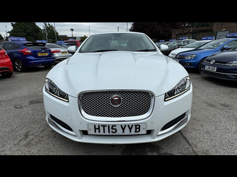 Jaguar XF 2.2d Portfolio Auto Euro 5 (s/s) 4dr 4dr Automatic 2024