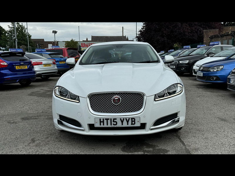 Jaguar XF 2.2d Portfolio Auto Euro 5 (s/s) 4dr 4dr Automatic 2024