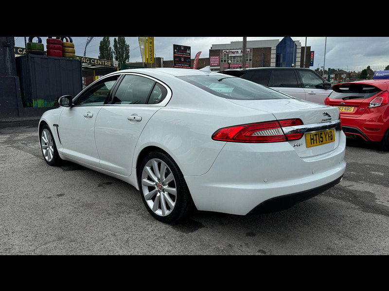 Jaguar XF 2.2d Portfolio Auto Euro 5 (s/s) 4dr 4dr Automatic 2024