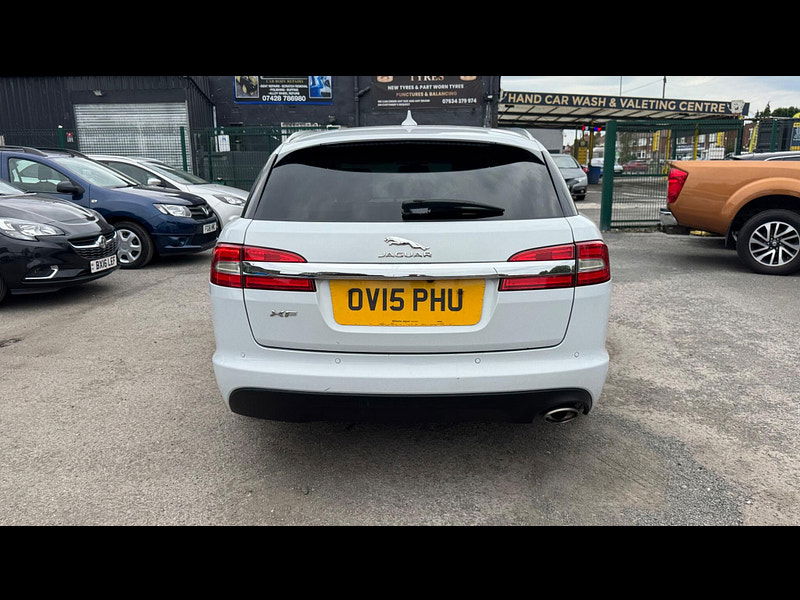 Jaguar XF 2.2d Portfolio Sportbrake Auto Euro 5 (s/s) 5dr 5dr Automatic 2025