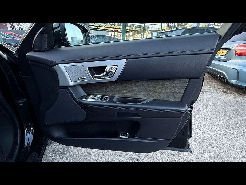 Jaguar XF 2.2d Premium Luxury Saloon 4dr Diesel Auto Euro 5 (s/s) (200 ps) 4dr Automatic 2026