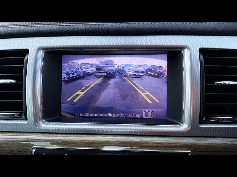 Jaguar XF 2.2d Premium Luxury Saloon 4dr Diesel Auto Euro 5 (s/s) (200 ps) 4dr Automatic 2026