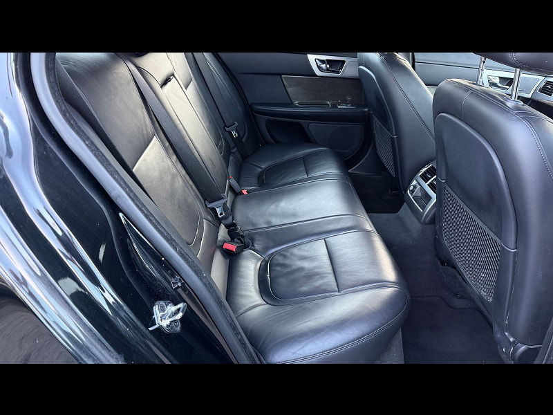 Jaguar XF 2.2d Premium Luxury Saloon 4dr Diesel Auto Euro 5 (s/s) (200 ps) 4dr Automatic 2026