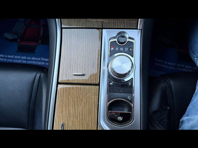 Jaguar XF 2.2d Premium Luxury Saloon 4dr Diesel Auto Euro 5 (s/s) (200 ps) 4dr Automatic 2026