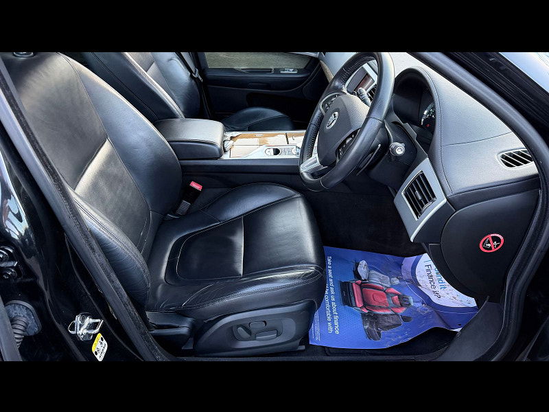 Jaguar XF 2.2d Premium Luxury Saloon 4dr Diesel Auto Euro 5 (s/s) (200 ps) 4dr Automatic 2026