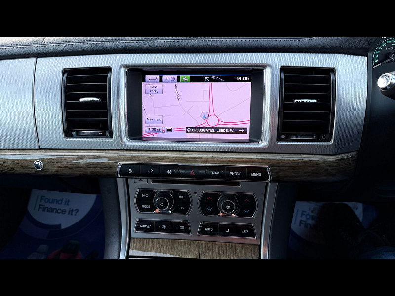 Jaguar XF 2.2d Premium Luxury Saloon 4dr Diesel Auto Euro 5 (s/s) (200 ps) 4dr Automatic 2026