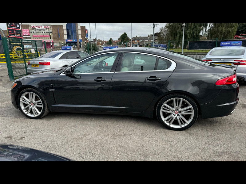 Jaguar XF 3.0d S V6 Portfolio Auto Euro 5 4dr 4dr Automatic 2024