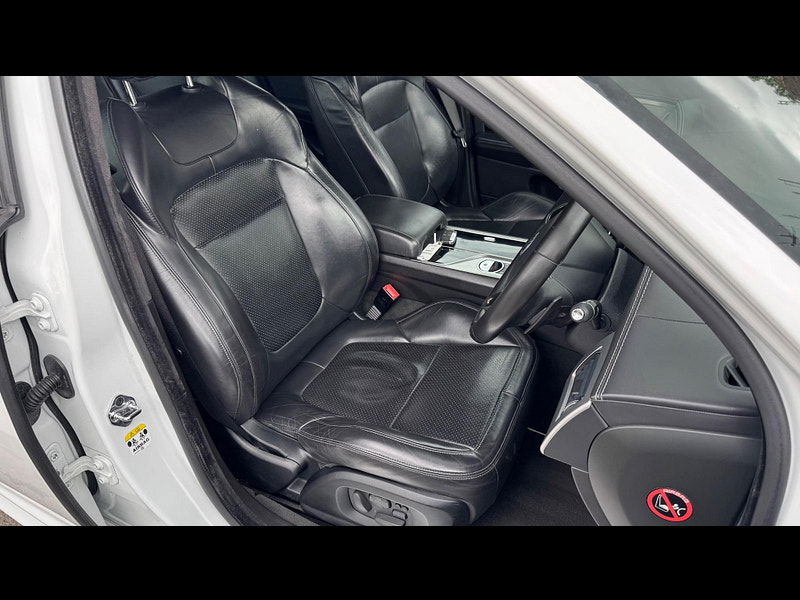Jaguar XF 3.0d S V6 Portfolio Auto Euro 5 (s/s) 4dr 4dr Automatic 2025