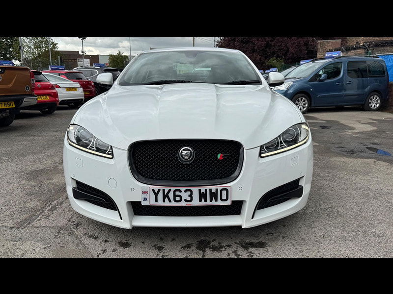 Jaguar XF 3.0d S V6 Portfolio Auto Euro 5 (s/s) 4dr 4dr Automatic 2025