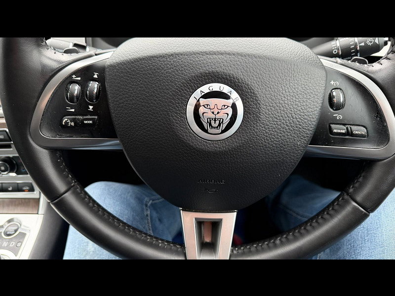 Jaguar XF 3.0d V6 Luxury Saloon 4dr Diesel Auto Euro 5 (s/s) (240 ps) 4dr Automatic 2026