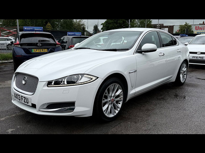 Jaguar XF 3.0d V6 Luxury Saloon 4dr Diesel Auto Euro 5 (s/s) (240 ps) 4dr Automatic 2026