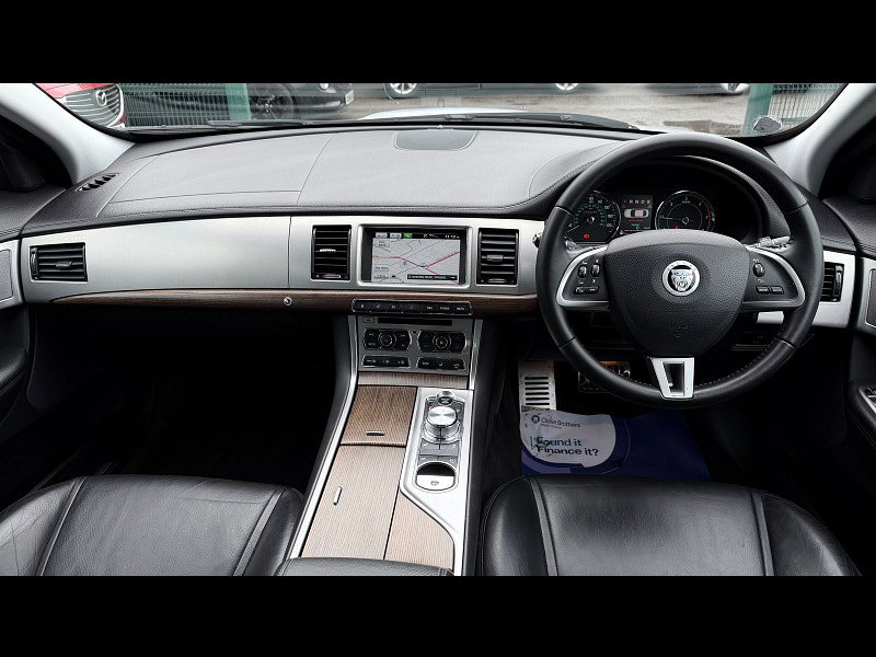 Jaguar XF 3.0d V6 Luxury Saloon 4dr Diesel Auto Euro 5 (s/s) (240 ps) 4dr Automatic 2026
