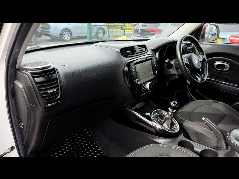 Kia Soul 1.6 CRDi Mixx SUV 5dr Diesel Manual Euro 6 (134 bhp) 5dr Manual 2026