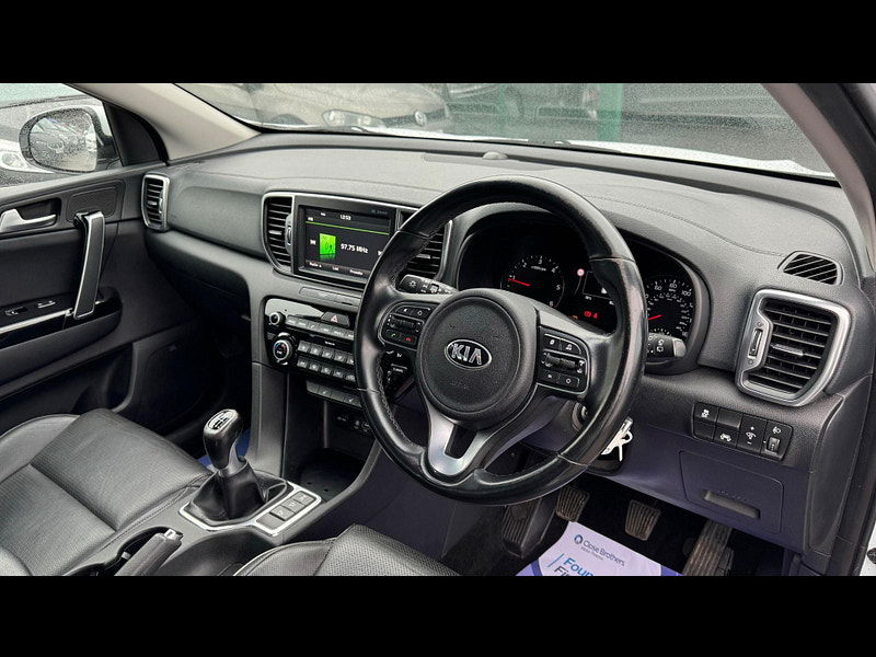 Kia Sportage 2.0 CRDi KX-3 AWD Euro 6 5dr 5dr Manual 2025