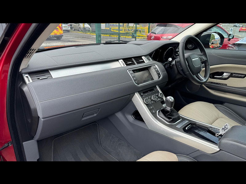 Land Rover Range Rover Evoque 2.0 eD4 SE Tech FWD Euro 6 (s/s) 5dr 5dr Manual 2025