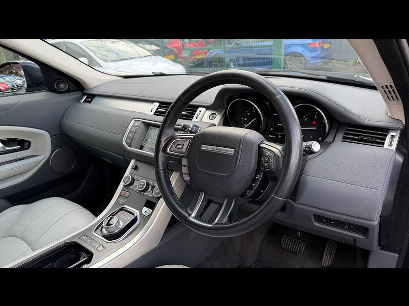 Land Rover Range Rover Evoque 2.0 TD4 SE Tech Auto 4WD Euro 6 (s/s) 5dr 5dr Automatic 2025
