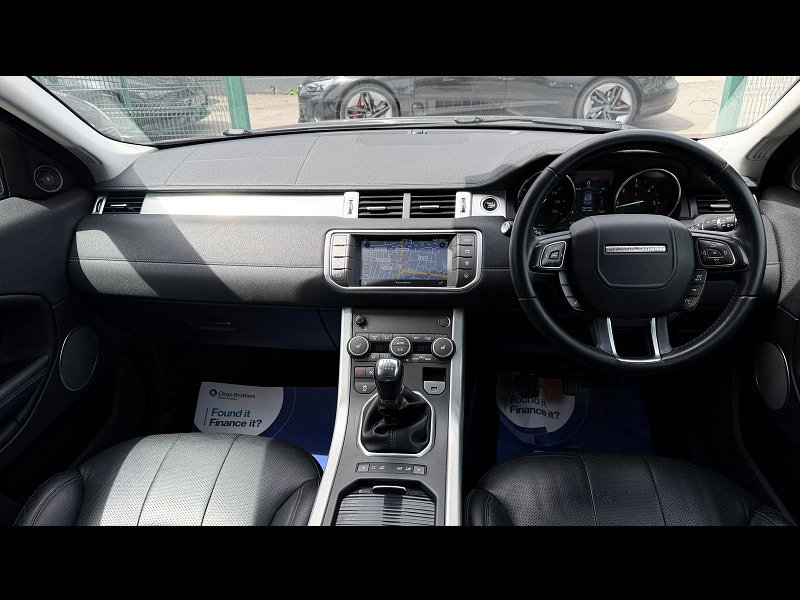 Land Rover Range Rover Evoque 2.0 TD4 SE Tech SUV 5dr Diesel Manual 4WD Euro 6 (s/s) (180 ps) 5dr Manual 2026