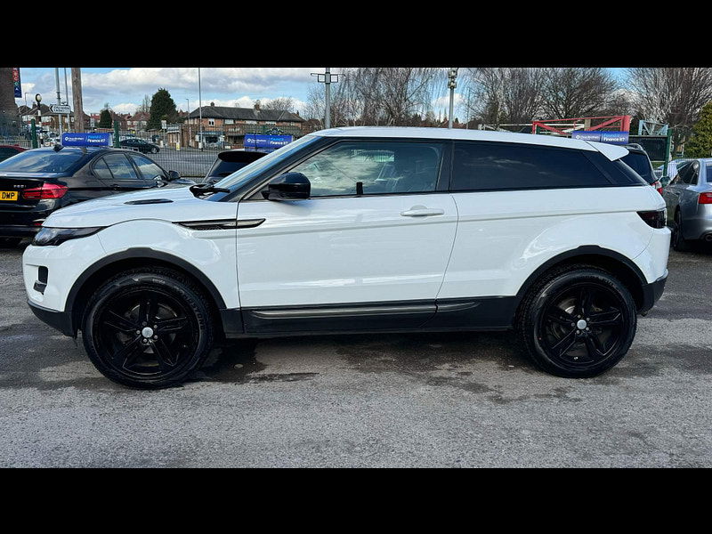 Land Rover Range Rover Evoque 2.2 eD4 Pure Tech FWD Euro 5 (s/s) 3dr 3dr Manual 2025