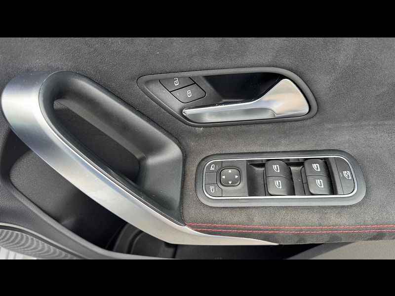 Mercedes-Benz A Class 1.3 A200 AMG Line 7G-DCT Euro 6 (s/s) 5dr 5dr Automatic 2025