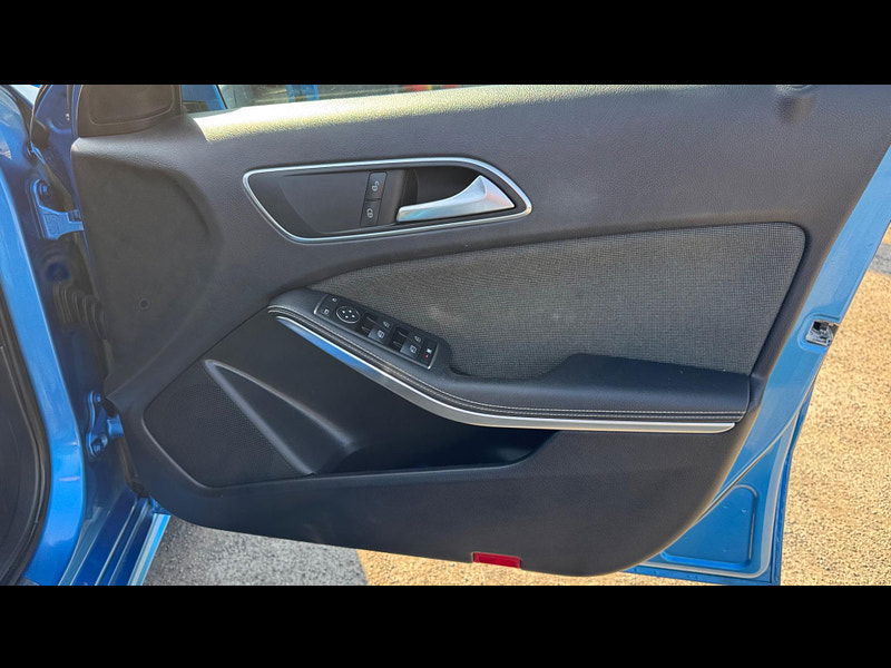 Mercedes-Benz A Class 1.5 A180 CDI SE Euro 5 (s/s) 5dr 5dr Manual 2025