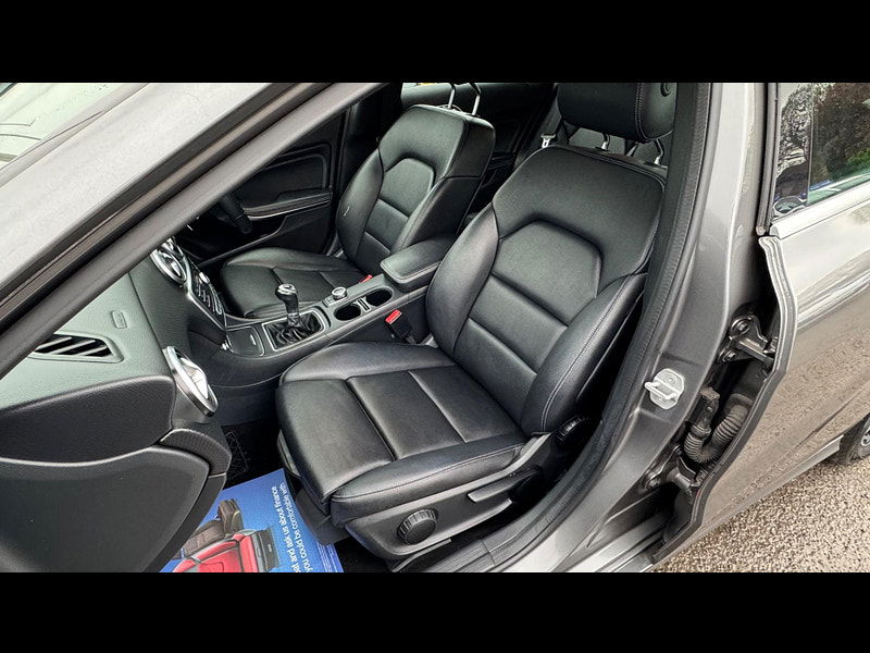 Mercedes-Benz A Class 1.5 A180d SE (Executive) Euro 6 (s/s) 5dr 5dr Manual 2025