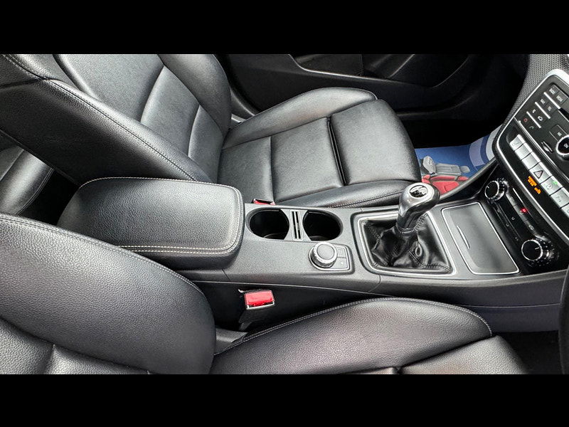 Mercedes-Benz A Class 1.5 A180d SE (Executive) Euro 6 (s/s) 5dr 5dr Manual 2025