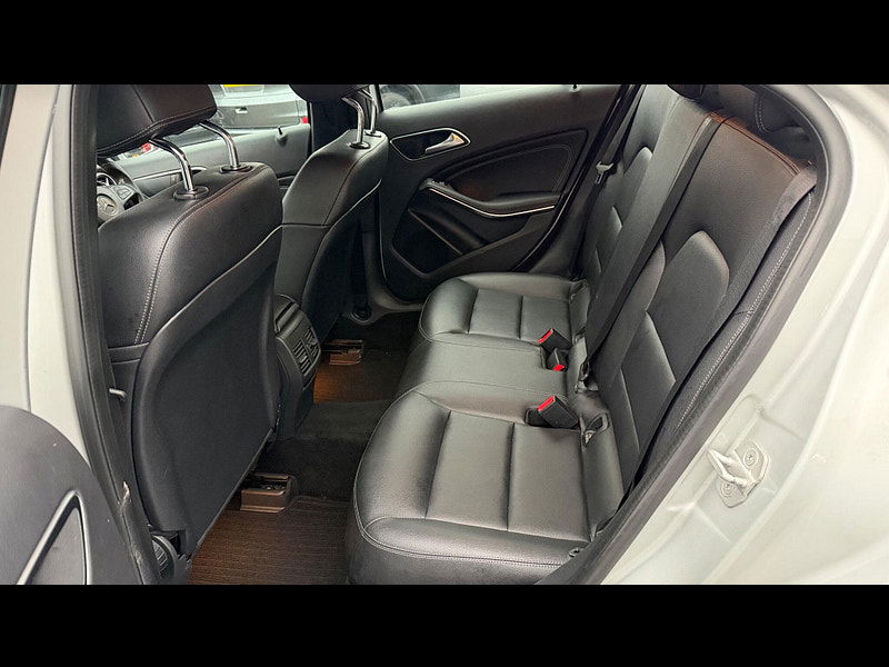 Mercedes-Benz A Class 1.5 A180d Sport Euro 6 (s/s) 5dr 5dr Manual 2025