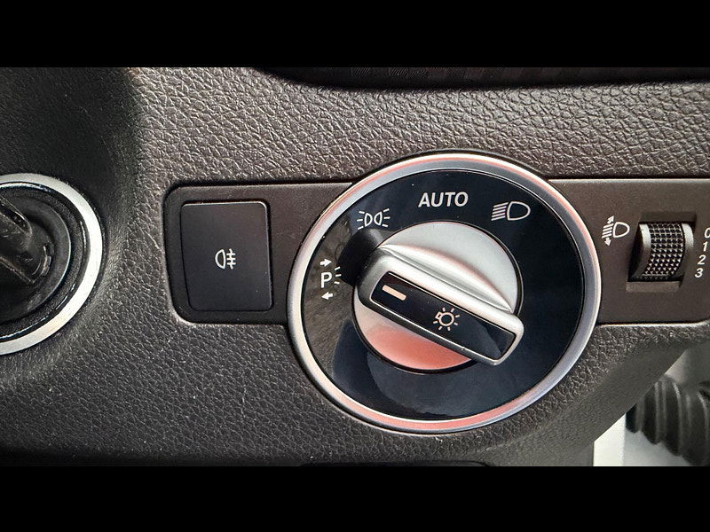 Mercedes-Benz A Class 1.5 A180d Sport Euro 6 (s/s) 5dr 5dr Manual 2025