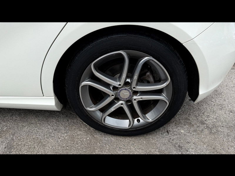 Mercedes-Benz A Class 1.6 A180 Sport Hatchback 5dr Petrol Manual Euro 6 (s/s) (122 ps) 5dr Manual 2026