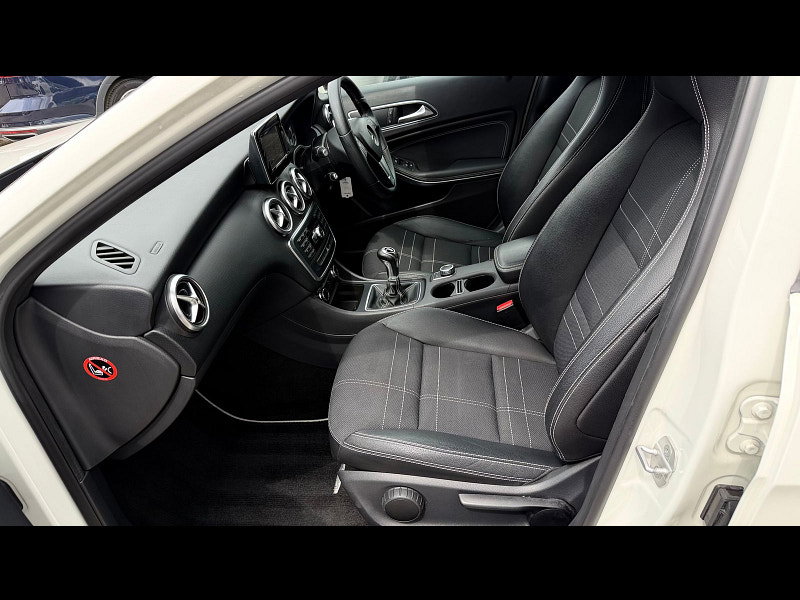Mercedes-Benz A Class 1.6 A180 Sport Hatchback 5dr Petrol Manual Euro 6 (s/s) (122 ps) 5dr Manual 2026