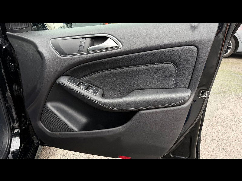 Mercedes-Benz B Class 1.6 B180 Exclusive Edition MPV 5dr Petrol Manual Euro 6 (s/s) (122 ps) 5dr Manual 2026