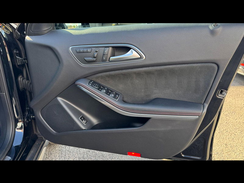 Mercedes-Benz GLA 2.1 GLA220d AMG Line (Premium Plus) 7G-DCT 4MATIC Euro 6 (s/s) 5dr 5dr Automatic 2025