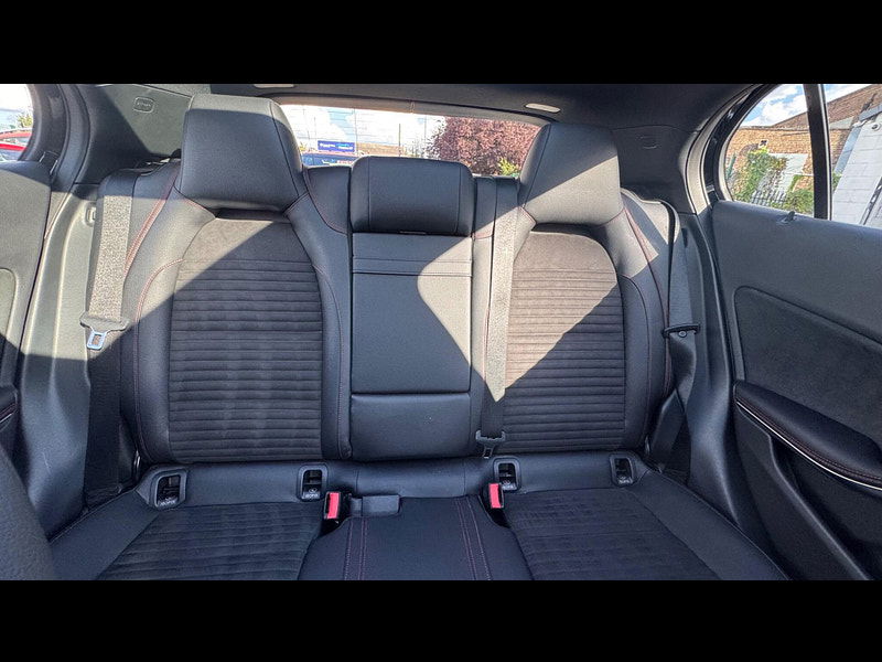 Mercedes-Benz GLA 2.1 GLA220d AMG Line (Premium Plus) 7G-DCT 4MATIC Euro 6 (s/s) 5dr 5dr Automatic 2025