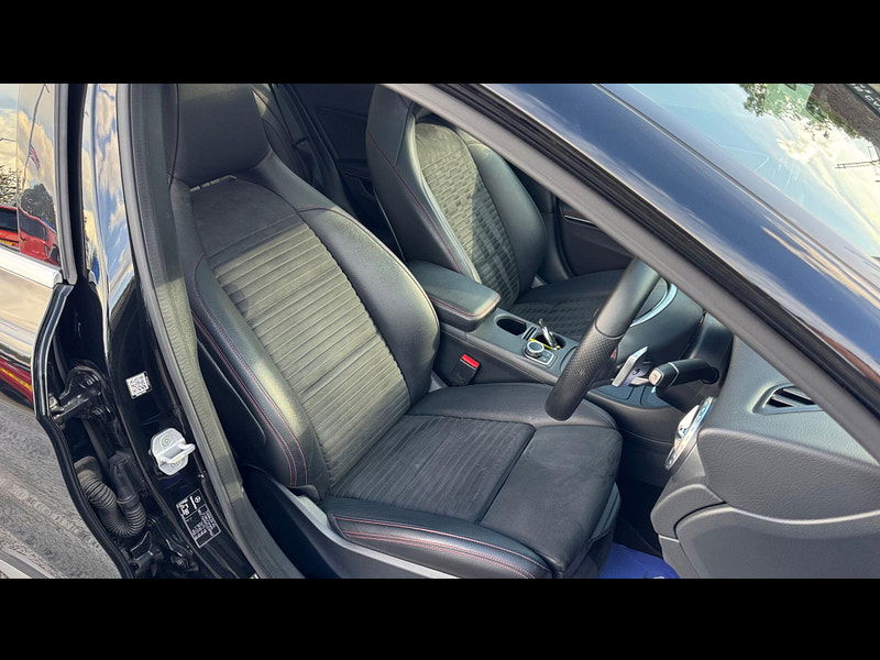 Mercedes-Benz GLA 2.1 GLA220d AMG Line (Premium Plus) 7G-DCT 4MATIC Euro 6 (s/s) 5dr 5dr Automatic 2025