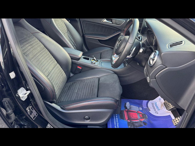 Mercedes-Benz GLA 2.1 GLA220d AMG Line (Premium Plus) 7G-DCT 4MATIC Euro 6 (s/s) 5dr 5dr Automatic 2025