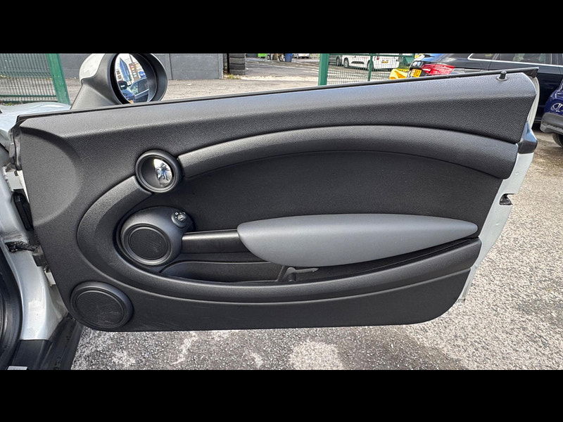 MINI Convertible 1.6 Cooper Euro 5 (s/s) 2dr 2dr Manual 2025