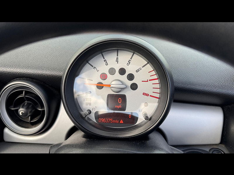 MINI Convertible 1.6 Cooper Euro 5 (s/s) 2dr 2dr Manual 2025