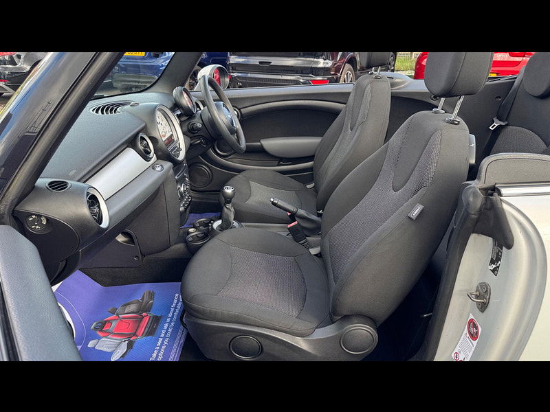 MINI Convertible 1.6 Cooper Euro 5 (s/s) 2dr 2dr Manual 2025