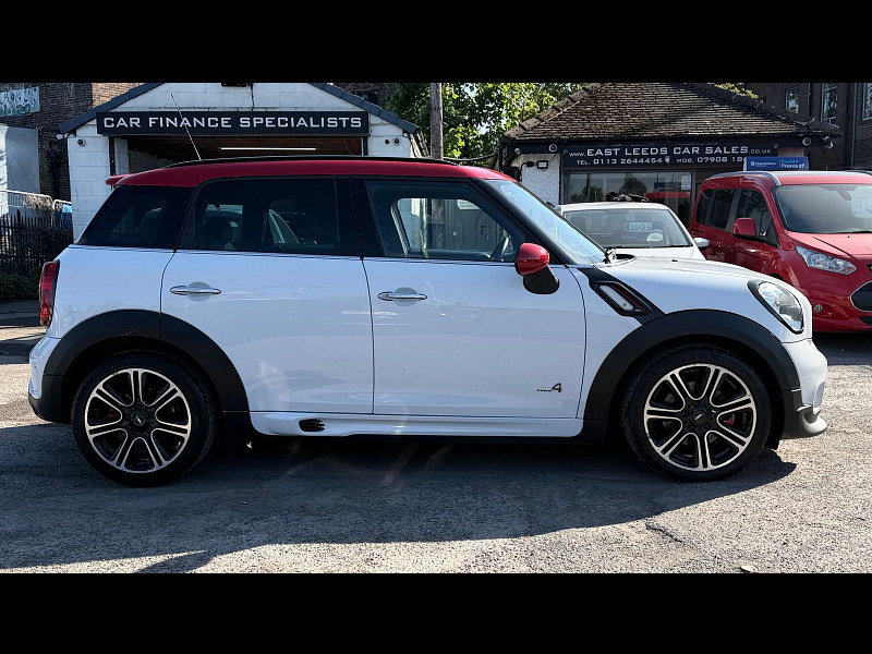 MINI Countryman 1.6 John Cooper Works SUV 5dr Petrol Manual ALL4 Euro 5 (s/s) (218 ps) 5dr Manual 2026
