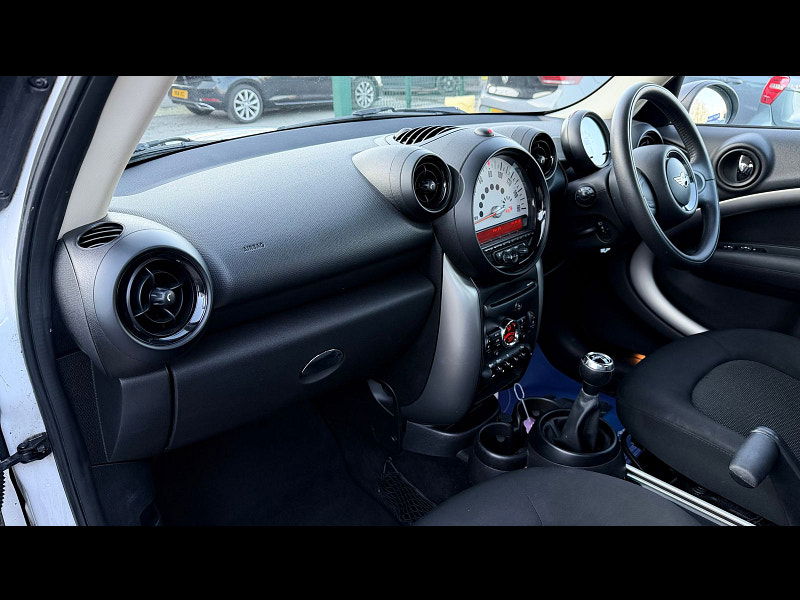 MINI Countryman 1.6 One D SUV 5dr Diesel Manual Euro 5 (s/s) (90 ps) 5dr Manual 2026